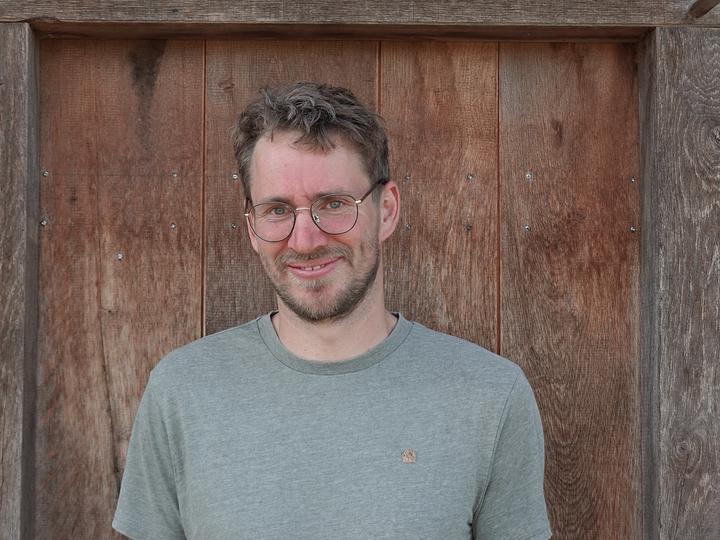 Dr. Dominik Schlüter